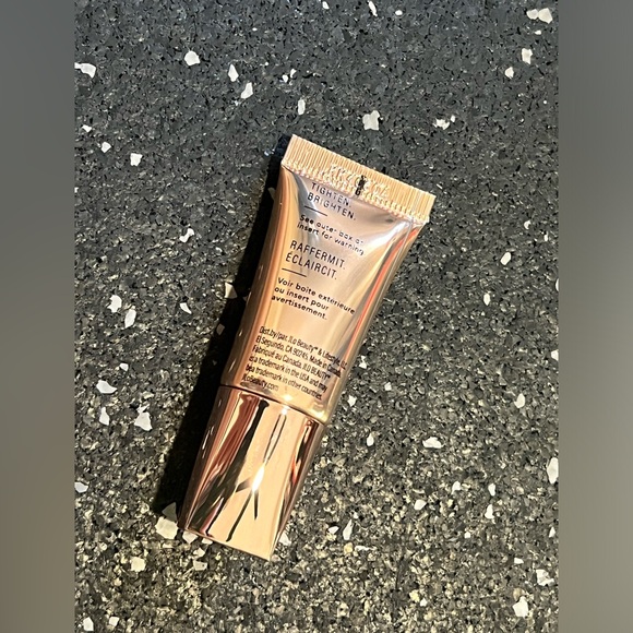 JLO BEAUTY | That JLo Glow™ Brightening & Firming Serum with Niacinamidel - Picture 8 of 8